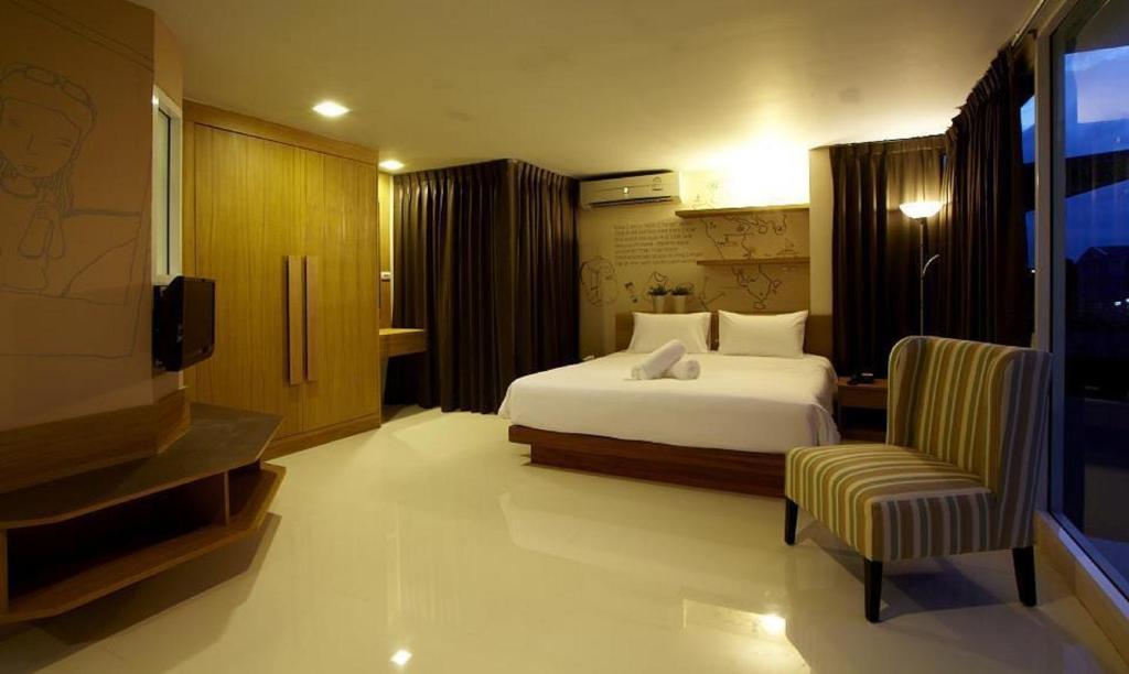 ลอฟต์ 77 โรงแรม กรุงเทพมหานคร